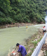 湖南新邵县大新镇:洪水过后给